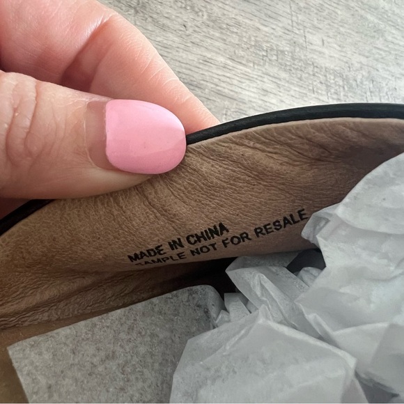 Madewell Black Mule Clogs with Contrast Stitching 7 - Picture 7 of 7